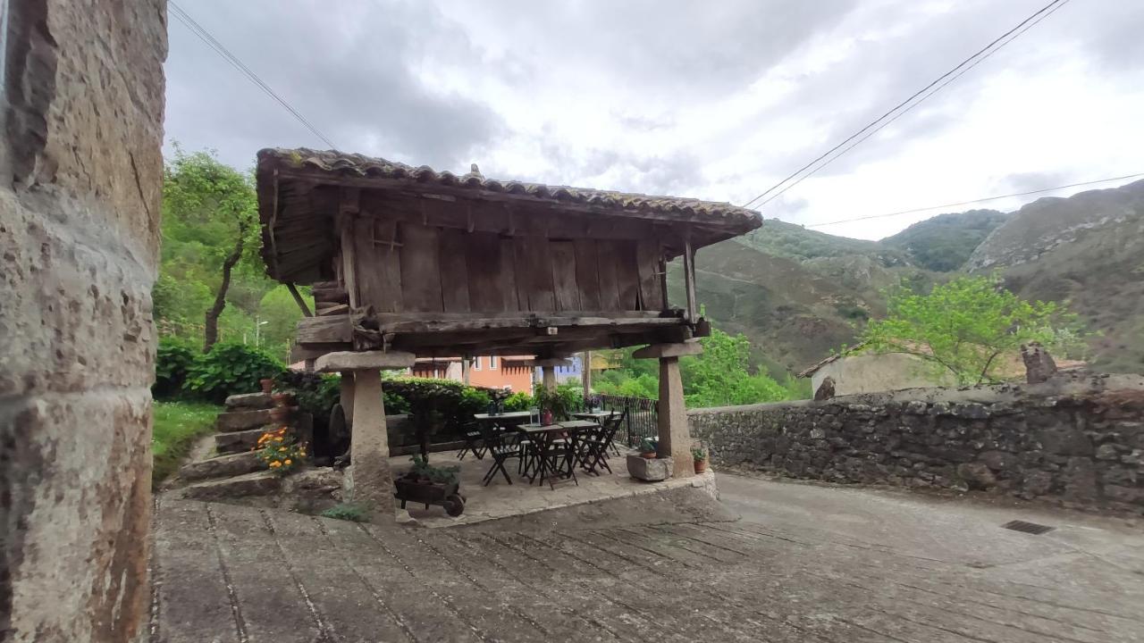 El Colladín Llerices Exterior foto